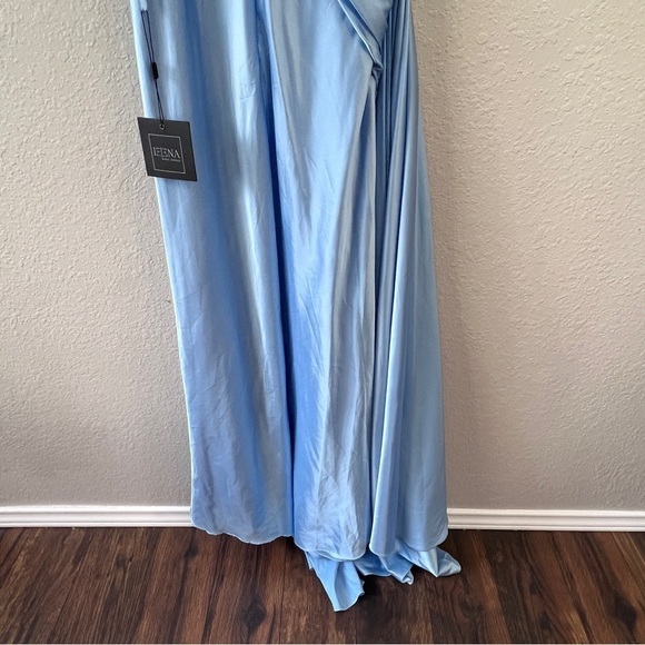 NEW MAC DUGGAL ONE SHOULDER EMBELLISHED SATIN GOWN IN POWDER BLUE  SIZE 4 - Picture 8 of 17